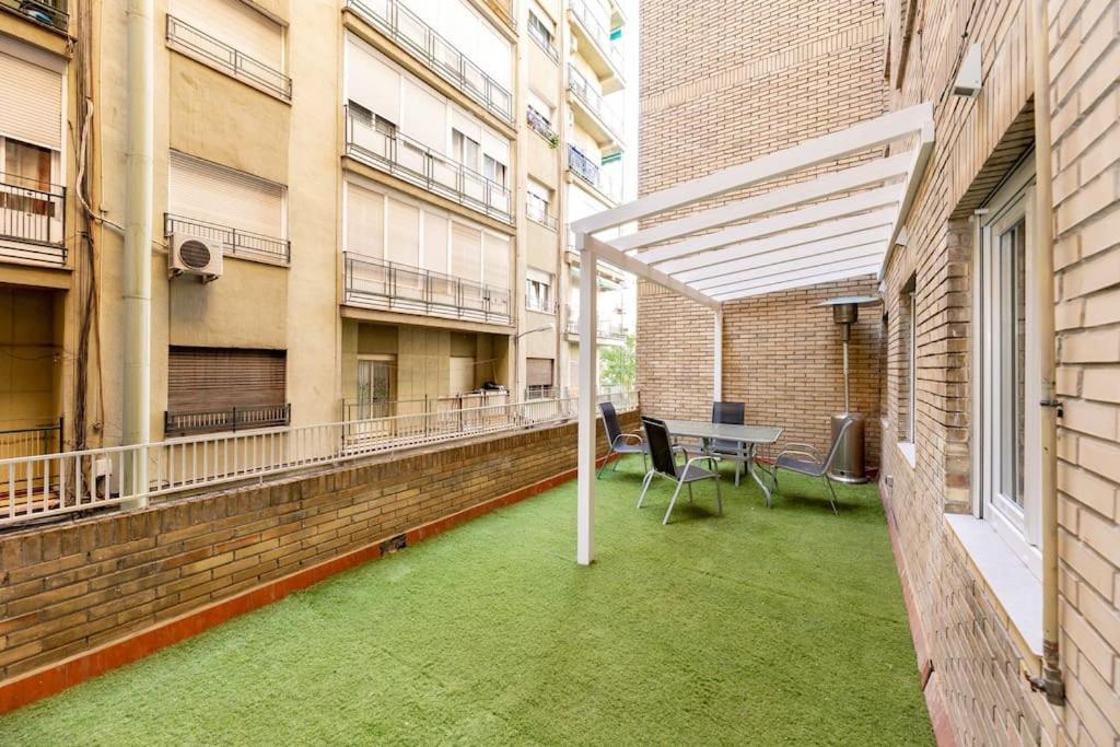 Precioso Piso Con Terraza En Centro De Granada Appartamento Esterno foto